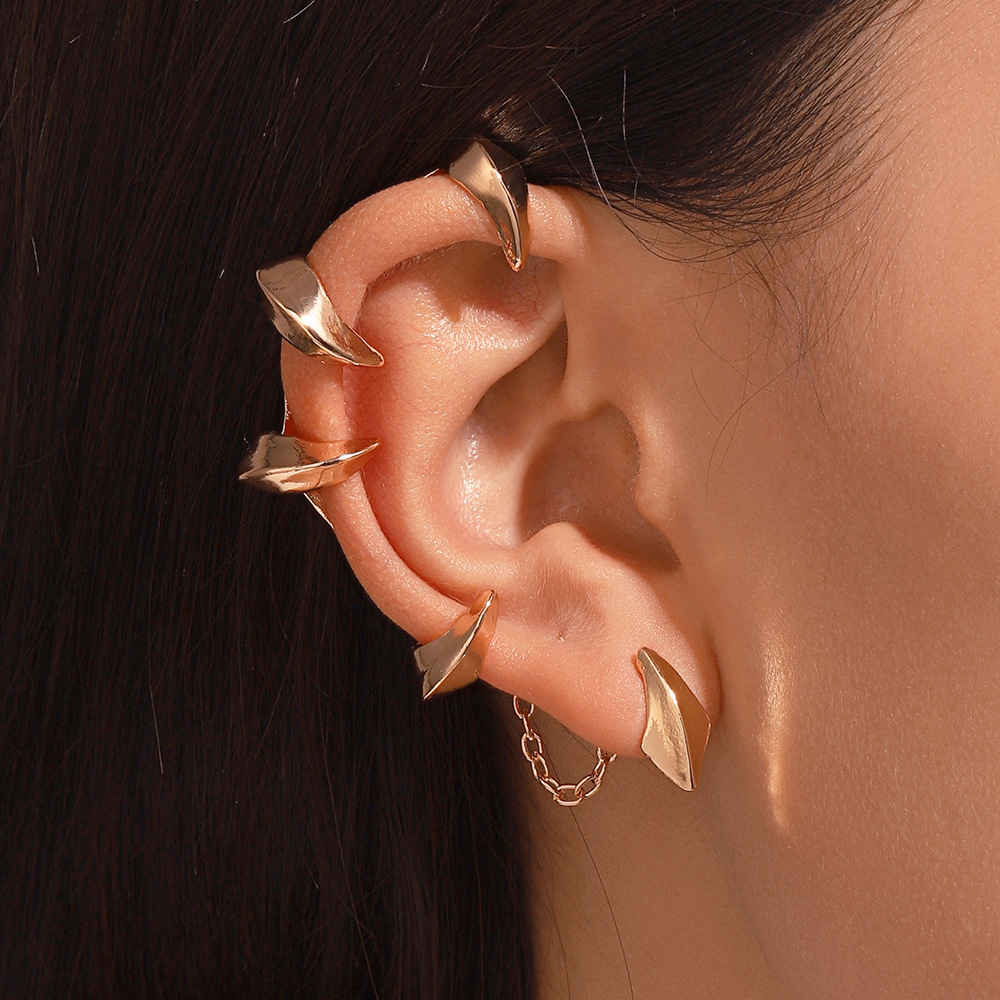 Gothic Demon Claw Ear Cuff Women Punk Alloy Ear Bone Clip Ear Clip No Piercing