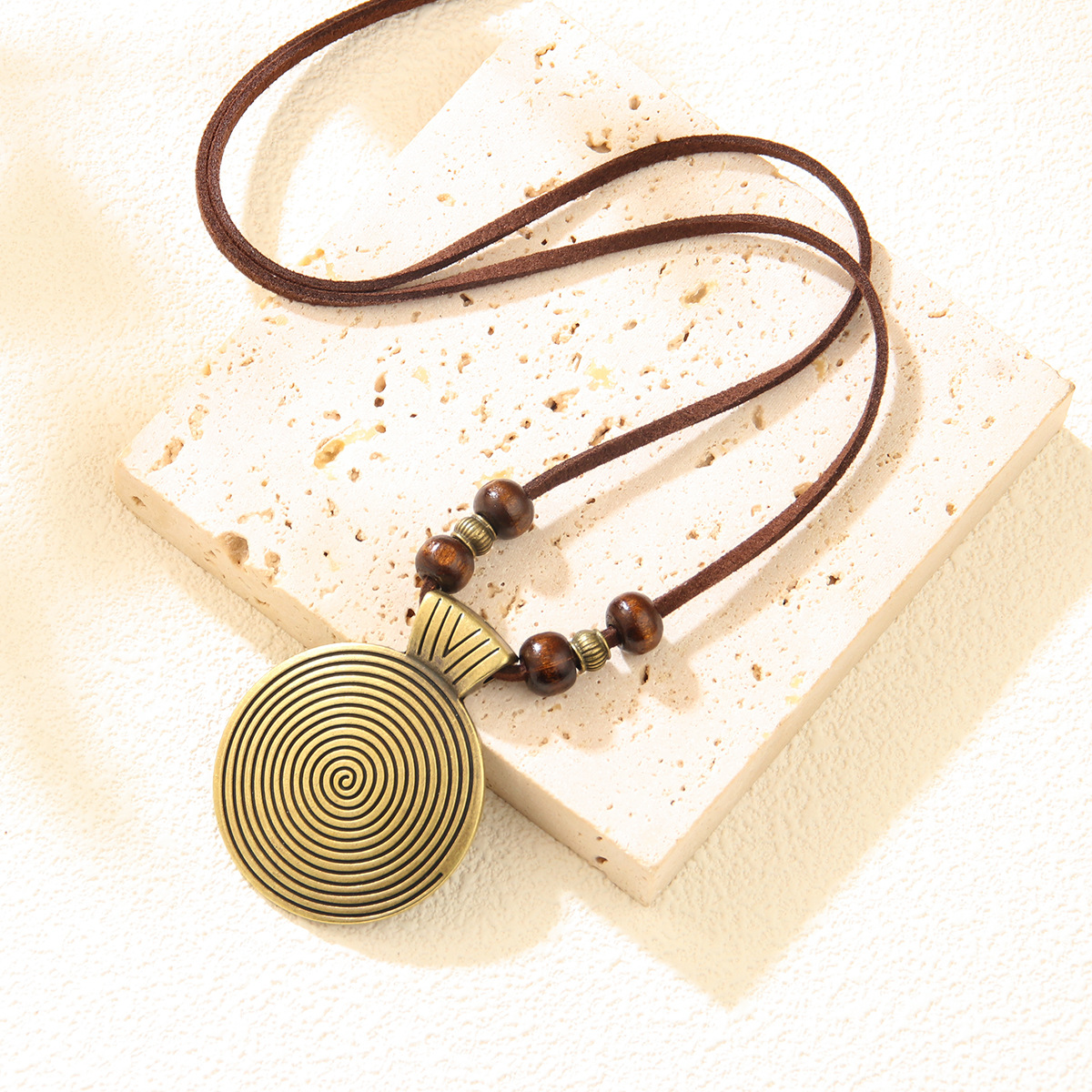 Cowhide Rope Ethnic Pendant Leather Accessories Fingerprint Alloy Sweater Chain Round Necklace