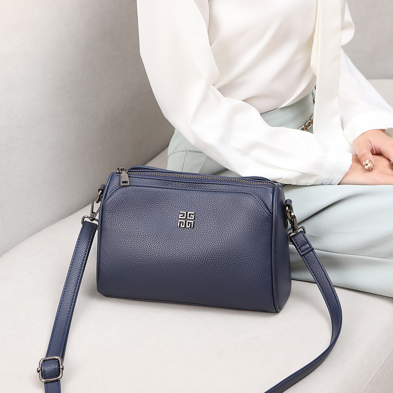 Women's bag 2026 new genuine leather texture single shoulder crossbody bag soft leather middle-aged mother's bag underarm bag