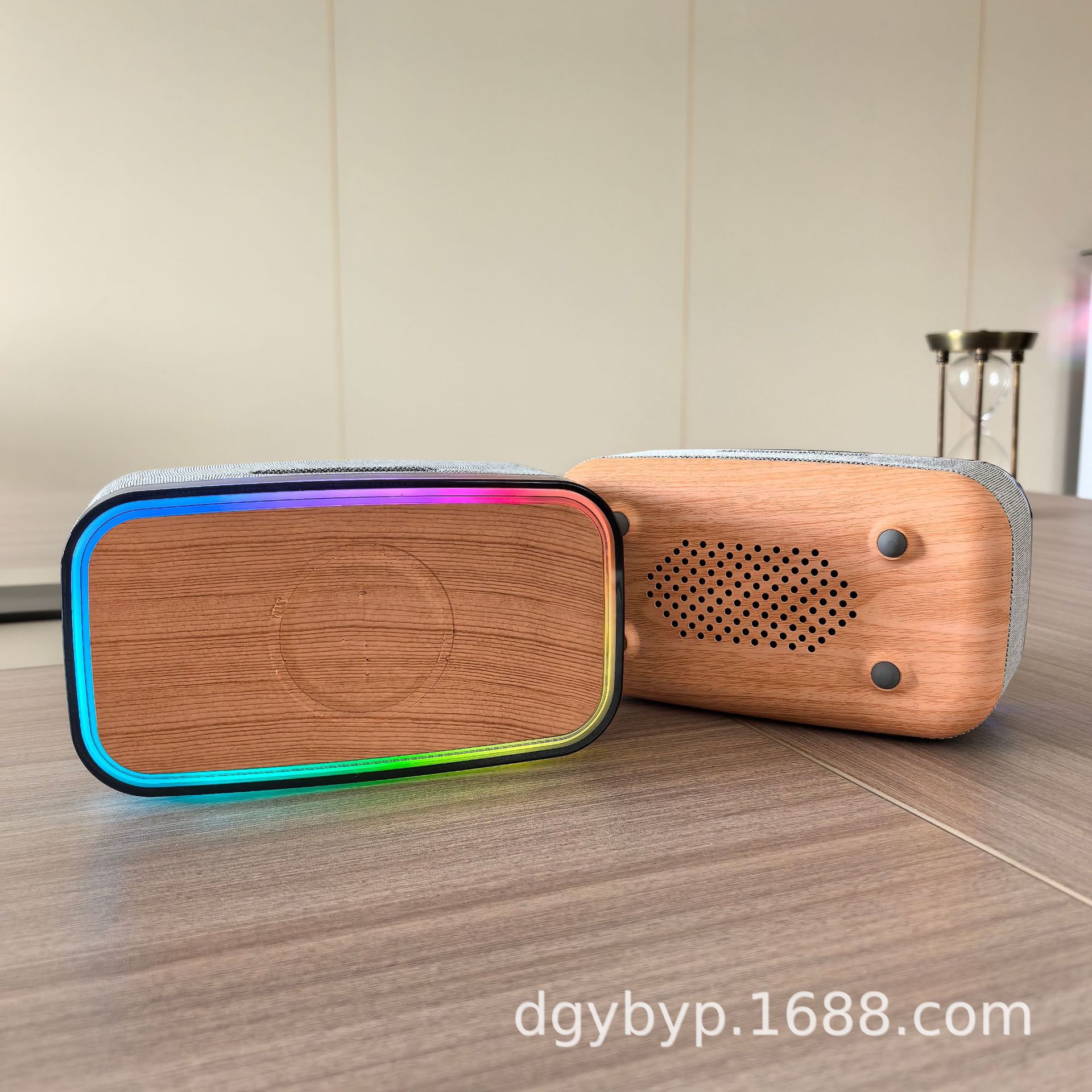 New LED display clock alarm clock 15W wireless charging speaker white noise high power Bluetooth small speaker