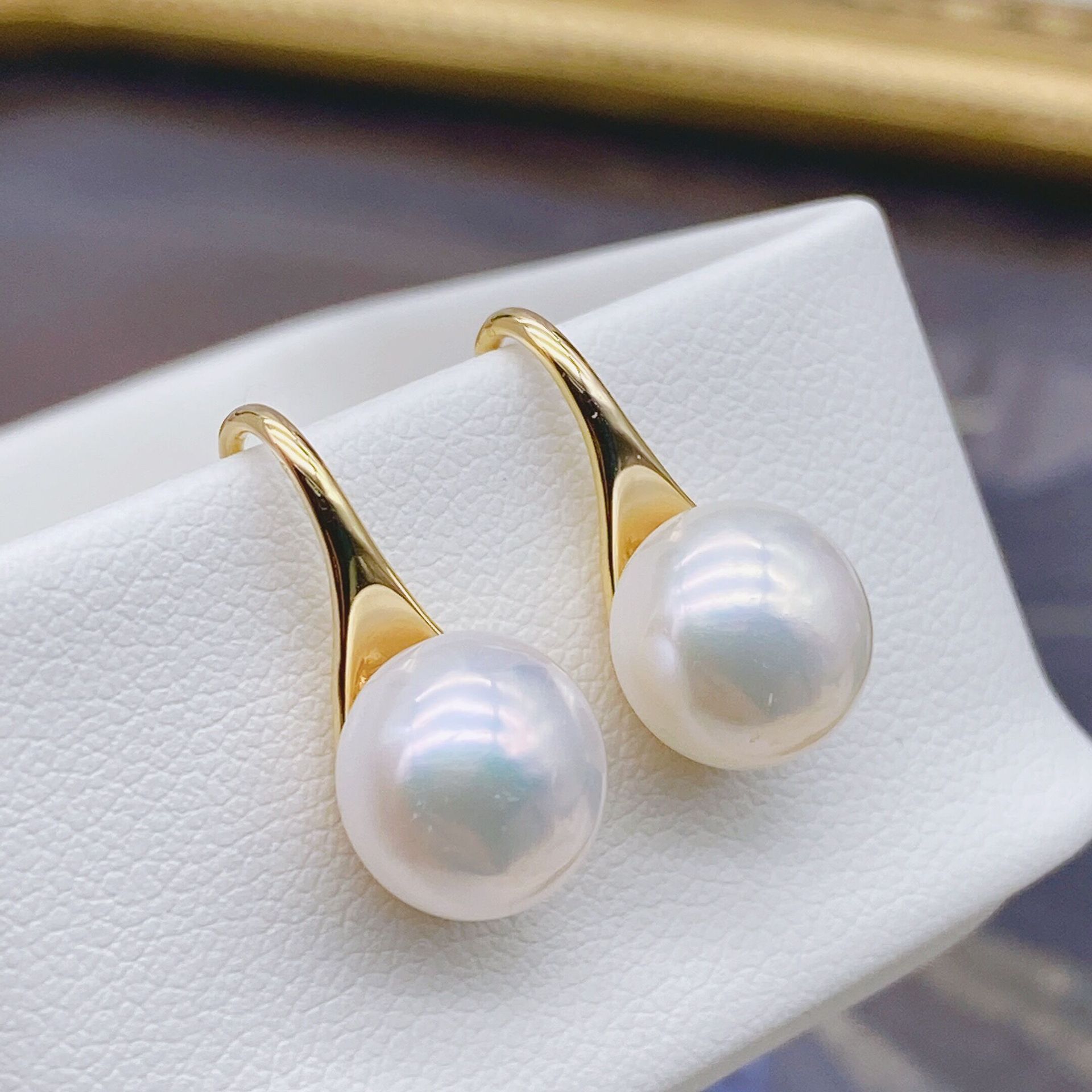 Freshwater Pearl Ear Hooks Bread Pearl High Heel Earrings Note Earrings Earrings