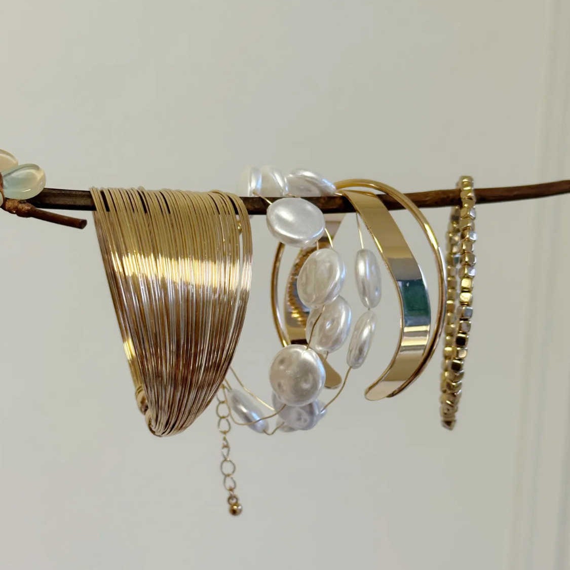 Vintage Style Metal Bracelet Texture Vacation Style Accessories for Women