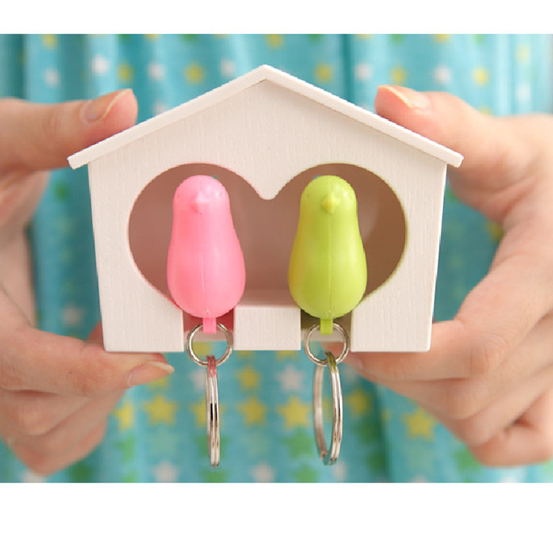 Couple Birdhouse Keychain Key Finder Sparrow Bird Keychain Novelty Small Gift