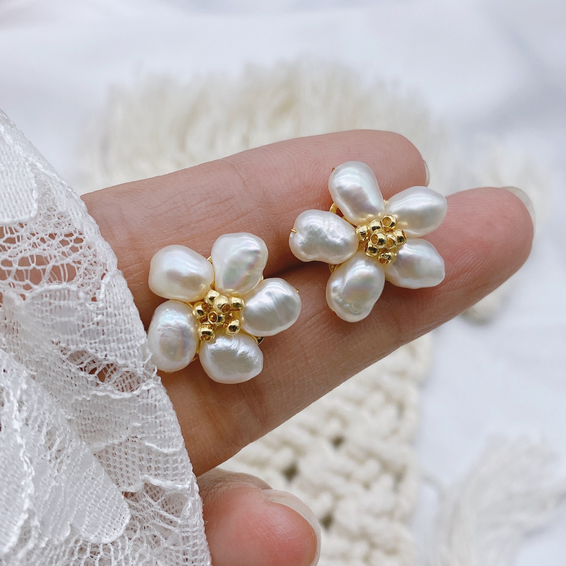 925 Needle Baroque Pearl Five-Petal Flower Earrings Original Design Style Earrings