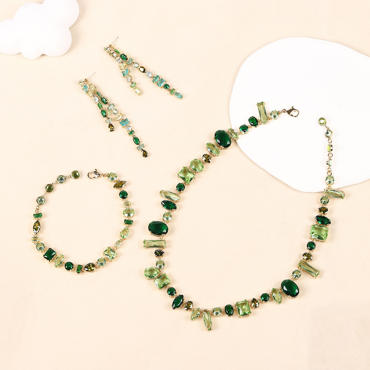 New irregular geometric set daily wear accessories design