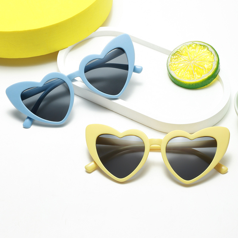 Children's candy color heart sunglasses, posing男女 baby anti-ultraviolet glasses, graduation photo props sunglasses