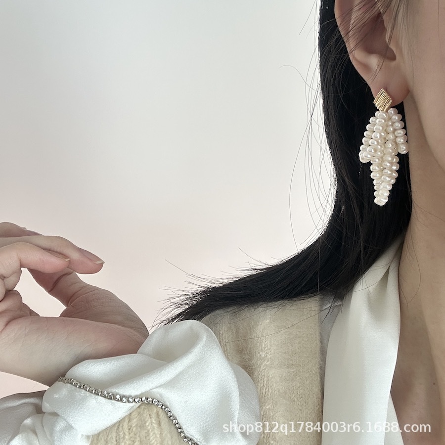 Hand-woven tassel natural multi-layer freshwater pearl S925 silver ear pin