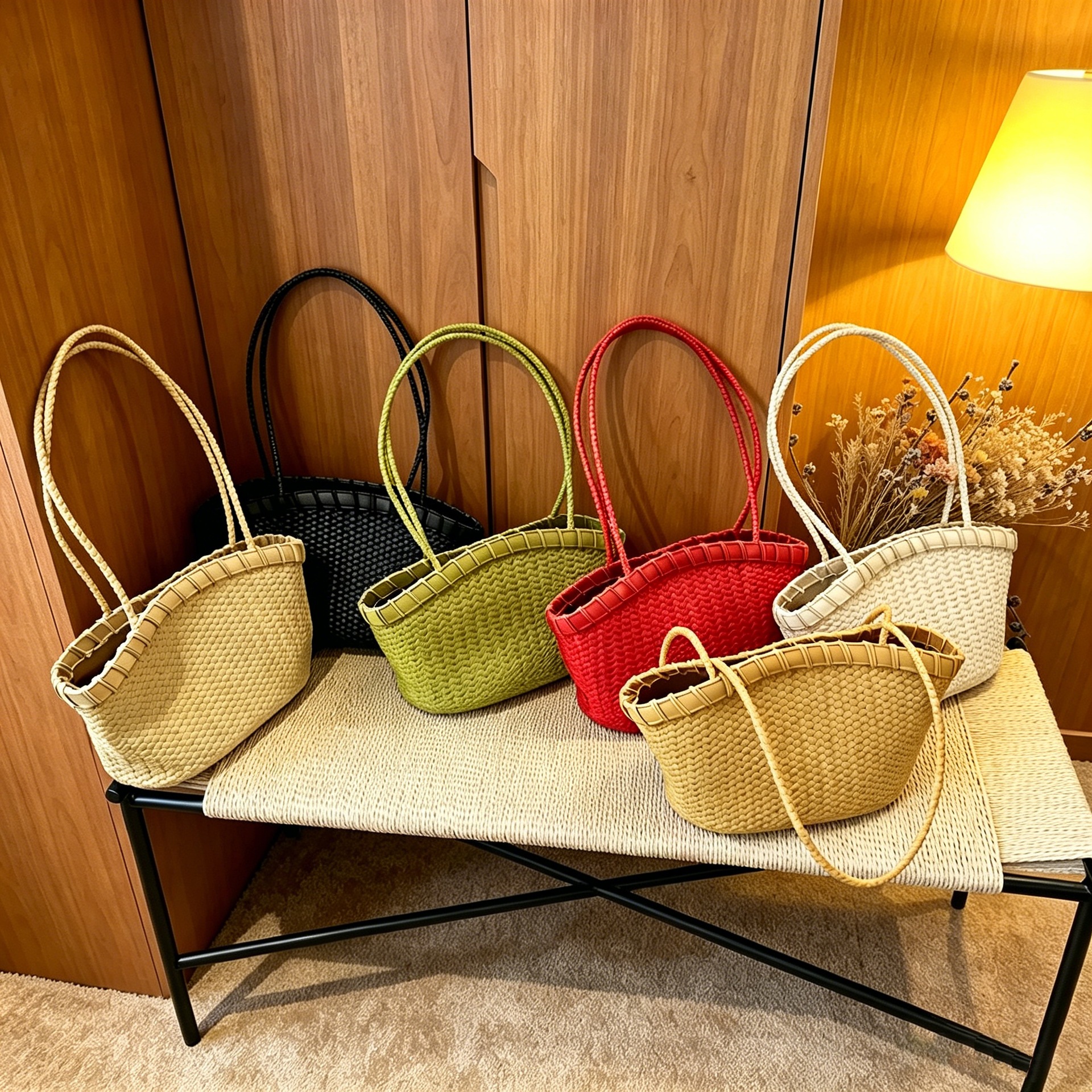 Spring/Summer New Vacation Woven Women Bag Handheld Basket Single Shoulder Shell-Shaped Tote Bag Woven Bag