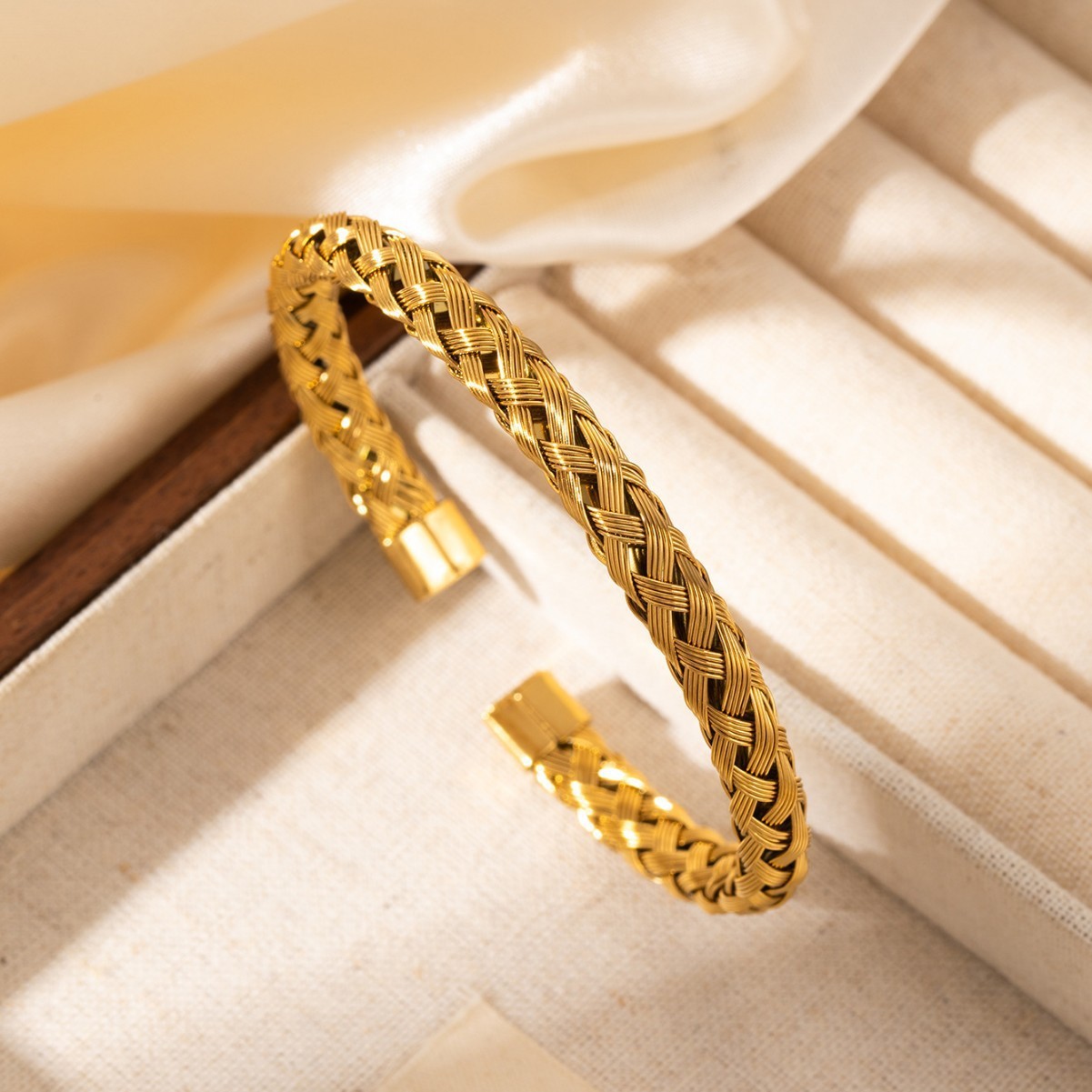 Woven open bangle for women gold-plated twisted bracelet titanium steel couple jewelry