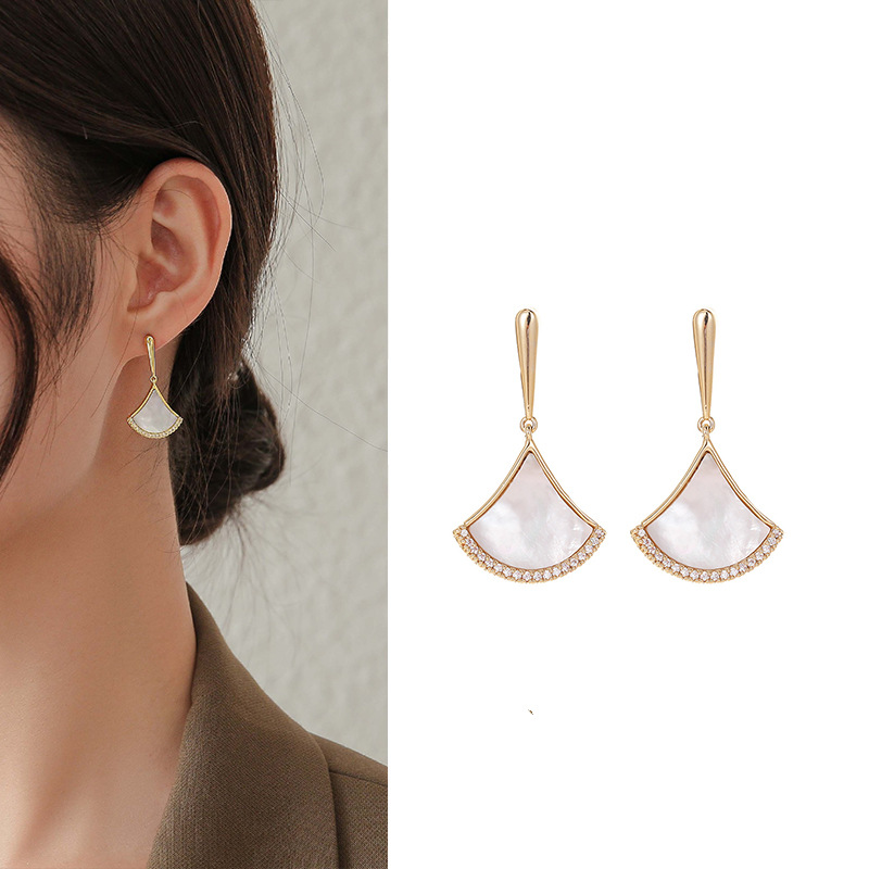 Outina new fan shape shell earrings niche earrings ear accessories