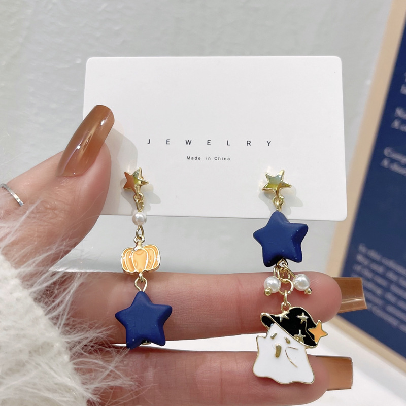 Original design ghost ear studs contrast asymmetric star pumpkin earrings 6259
