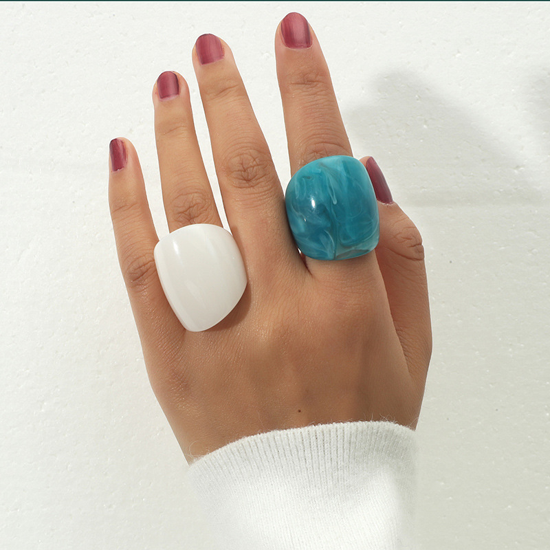High-quality simple acetate acrylic contrasting color 2-piece ring set exaggerated set