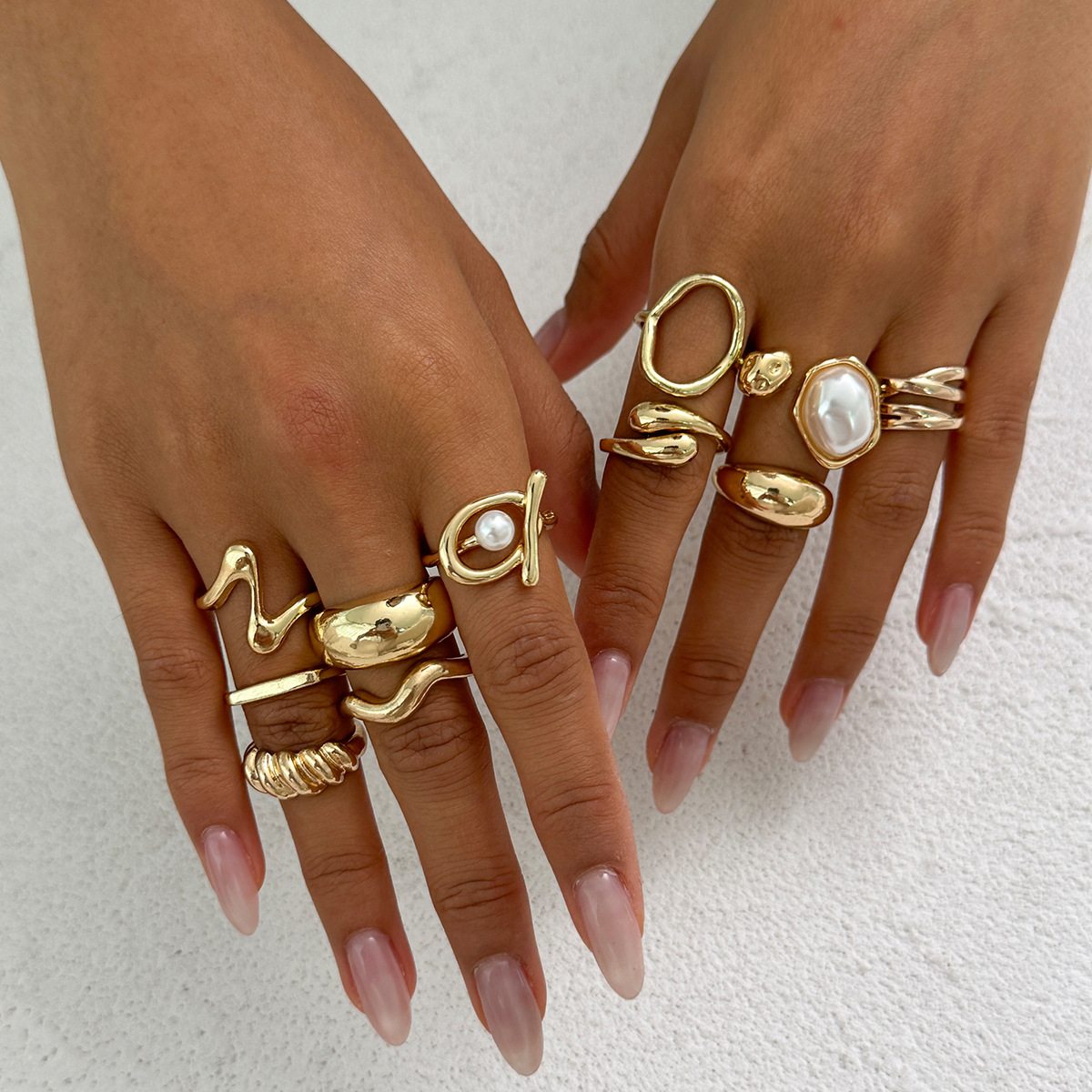 Irregular metal smooth ring for women Baroque faux pearl knuckle ring