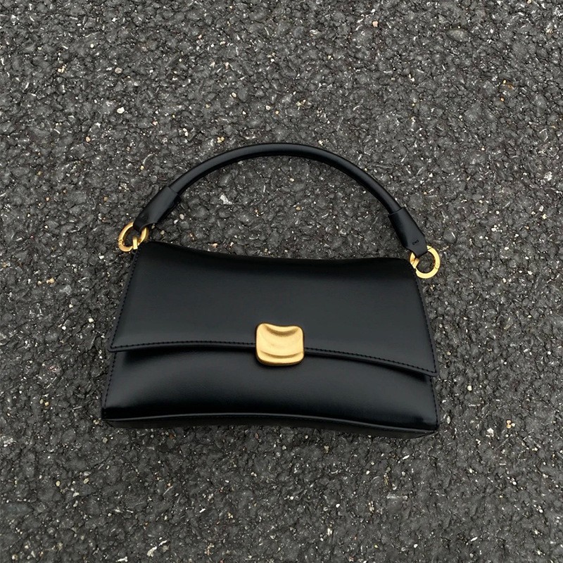 Black Underarm Bag Women 2025 24 New Textured Niche Single Shoulder Handheld Small Square Bag Crossbody Portable