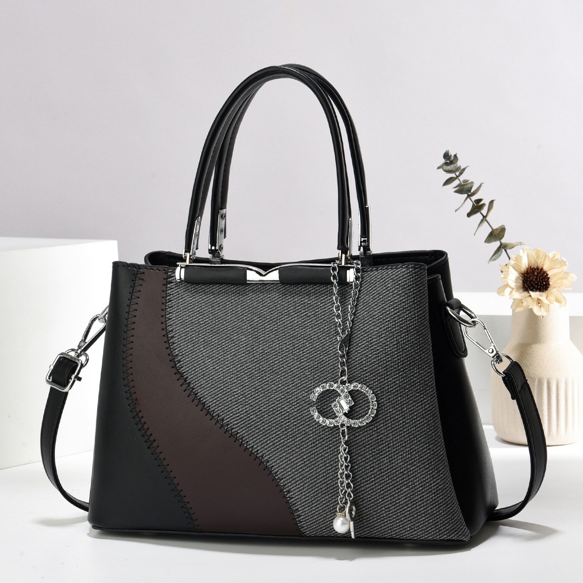 Women's Bag Simple Patchwork Bag Large Capacity Textured Single Shoulder Crossbody Handheld Bag Casual