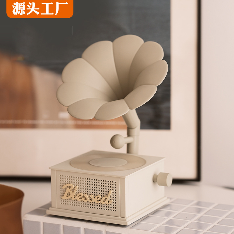Gramophone Bluetooth Speaker Colorful Light Desktop Ornament Nostalgic Small Speaker Holiday Gift