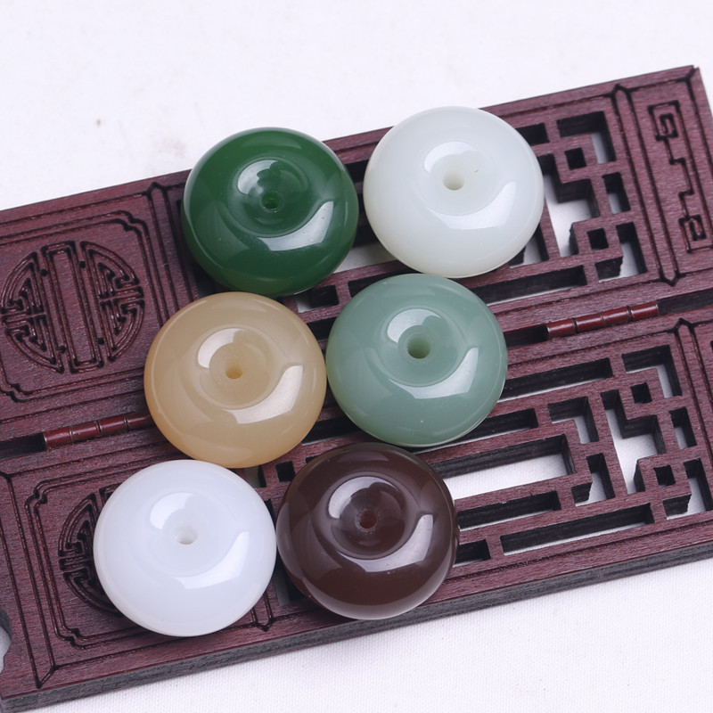 Xinjiang Tianyu Substitute Pendant Peace Button White Chalcedony Outer Mongolia Material Spinach Green Jasper Pendant Crafts