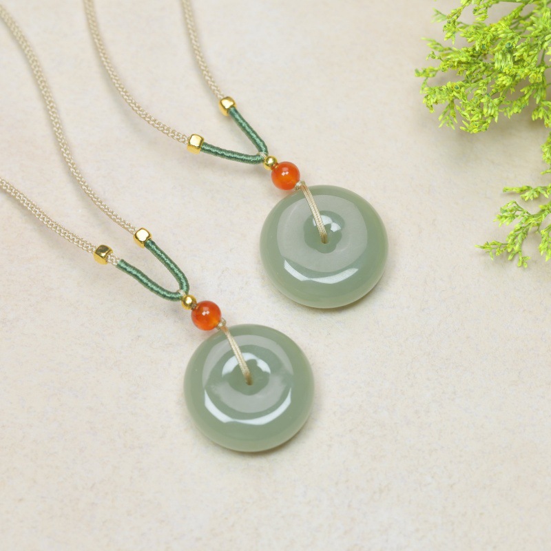 Xinjiang Natural Tianyu Peace Button Pendant Men Women Jade Button Pendant Live Broadcast