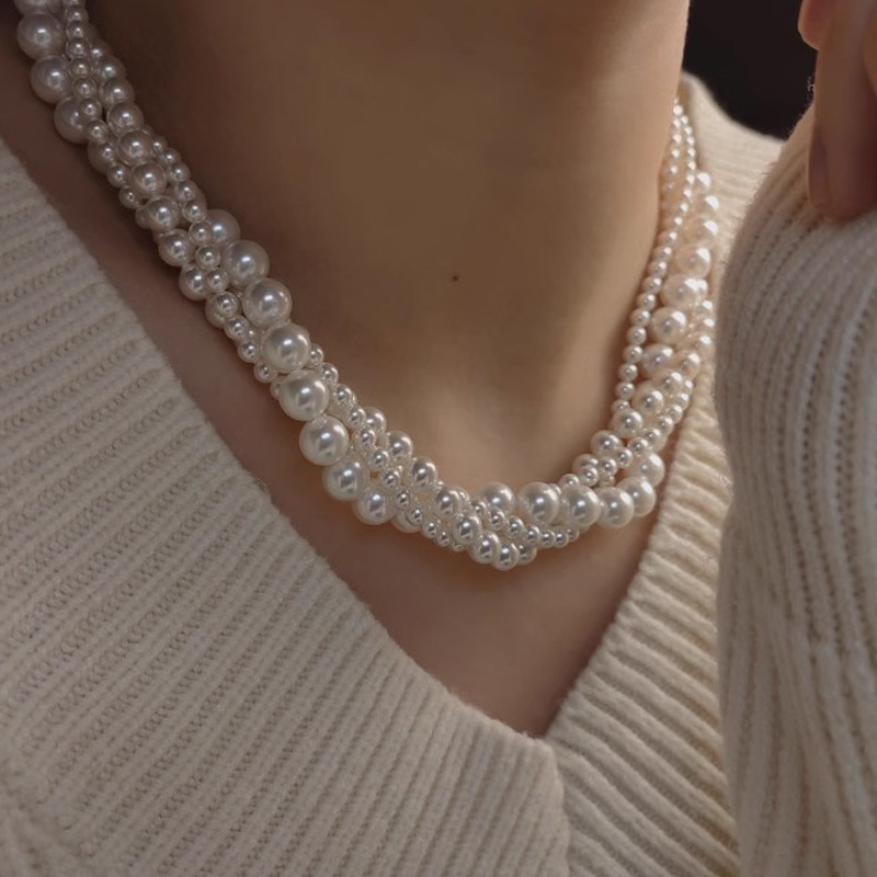 Four-layer stacked evening dress large pearl sweater necklace women niche multi-layer neck chain 2024 new