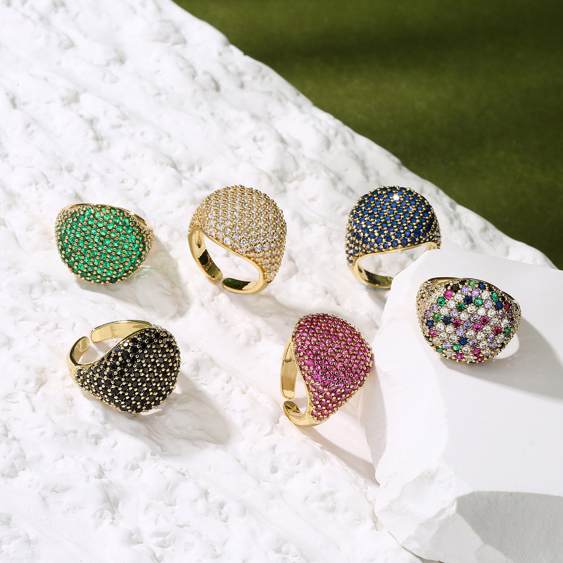 HECHENG Jewelry Full Diamond Round Ring Open Geometric Zircon Ring 18K Gold Plated VJ337