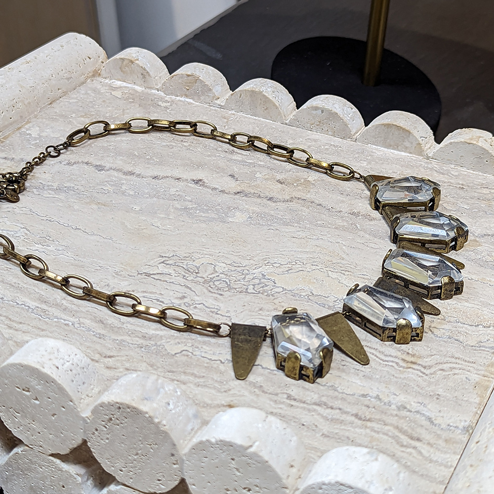 Distressed Vintage Claw Setting Geometric Cut Necklace
