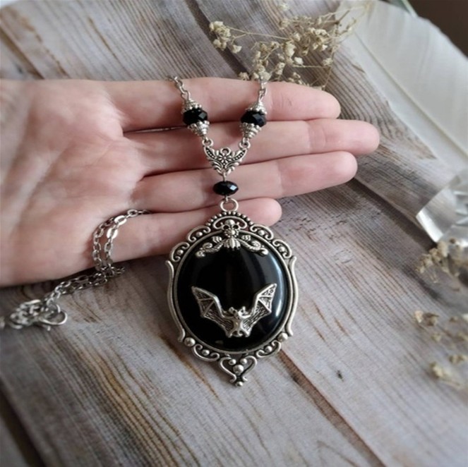 New Halloween Necklace Animal Bat Black Gemstone Ring Earrings Jewelry