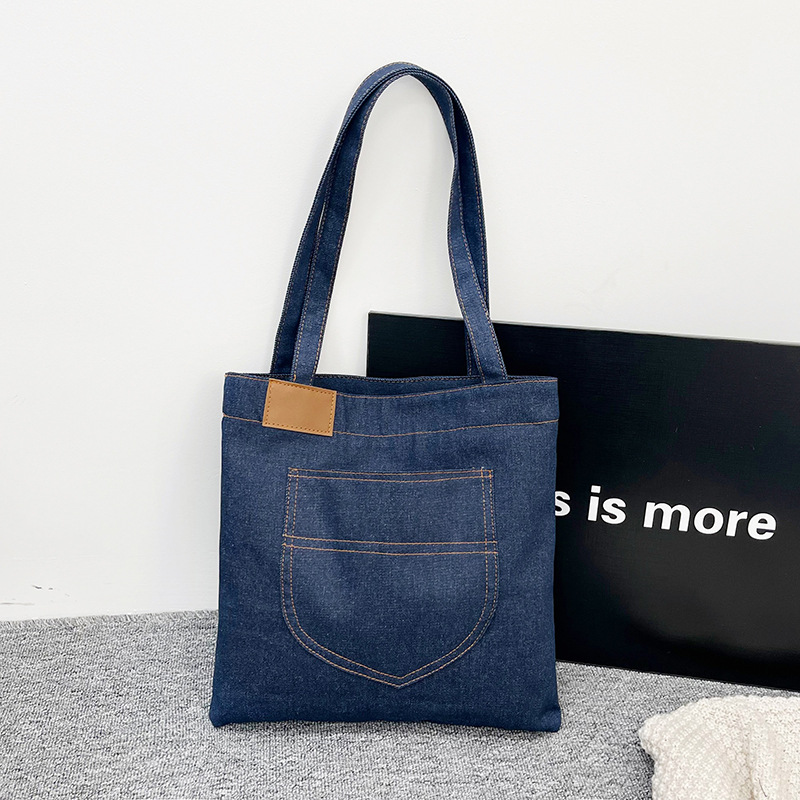 2026 spring new denim single shoulder bag large capacity mom shopping bag commuting simple student bag