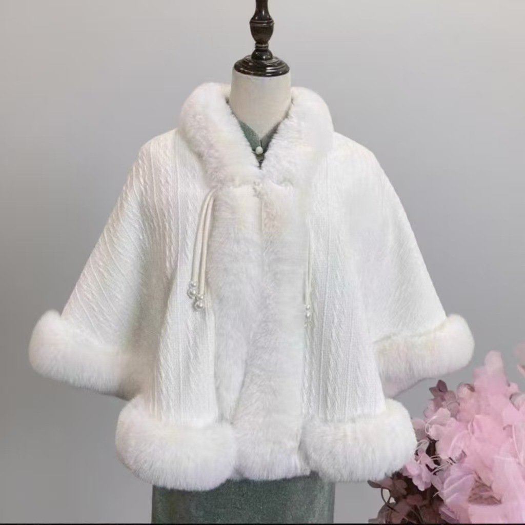 806# New Chinese Style Cheongsam Shawl Pearl Button Cape Thickened Season National Style Fur Collar Cape Shawl
