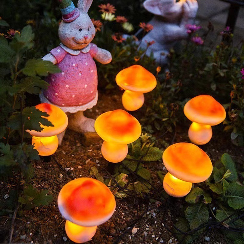 New Solar Light Simulation Mushroom Light Outdoor Waterproof Garden Courtyard Villa Decorative Ground Insert Light