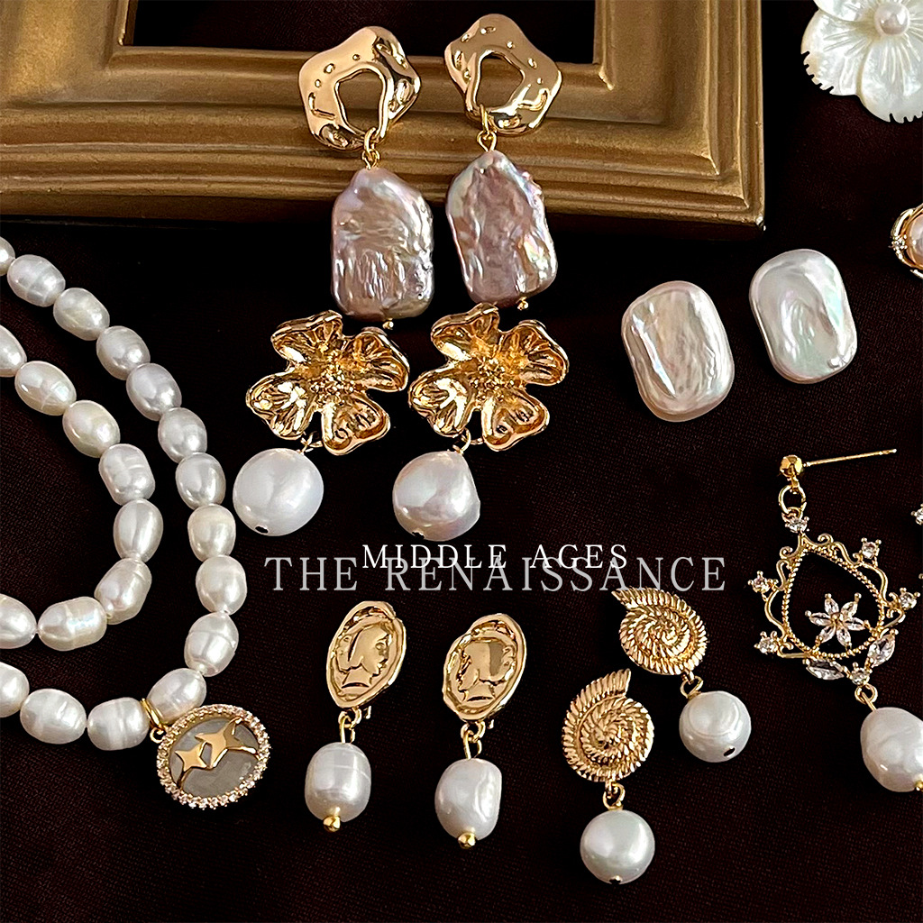 Vintage Baroque Freshwater Pearl Earrings Collection Court Style Mother-of-Pearl Flower Ear Accessories