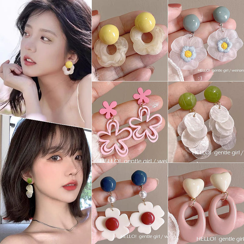 Sweet Dopamine Flower Ear Hooks for Women New Summer Vacation Style Exaggerated Seaside Cute Earrings for Women