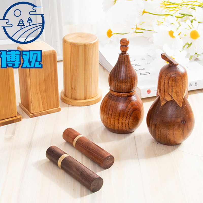 Portable wooden toothpick container, small toothpick bottle, bamboo wood toothpick tube, simple household restaurant toothpick box