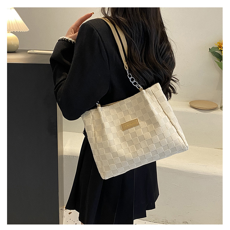 2026 New Large Capacity Single Shoulder Bag for Women Underarm Tote Bag Casual Handheld Commuter Bag