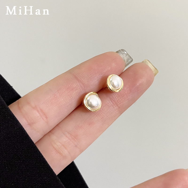S925 silver needle simple small pearl ear studs simple mini short earrings earrings for women 6545