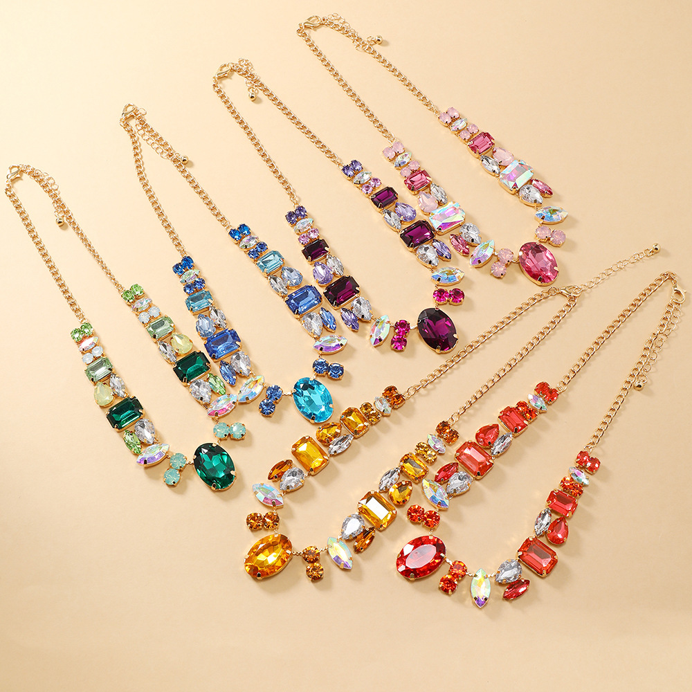 Exaggerated colorful diamond banquet necklace for women