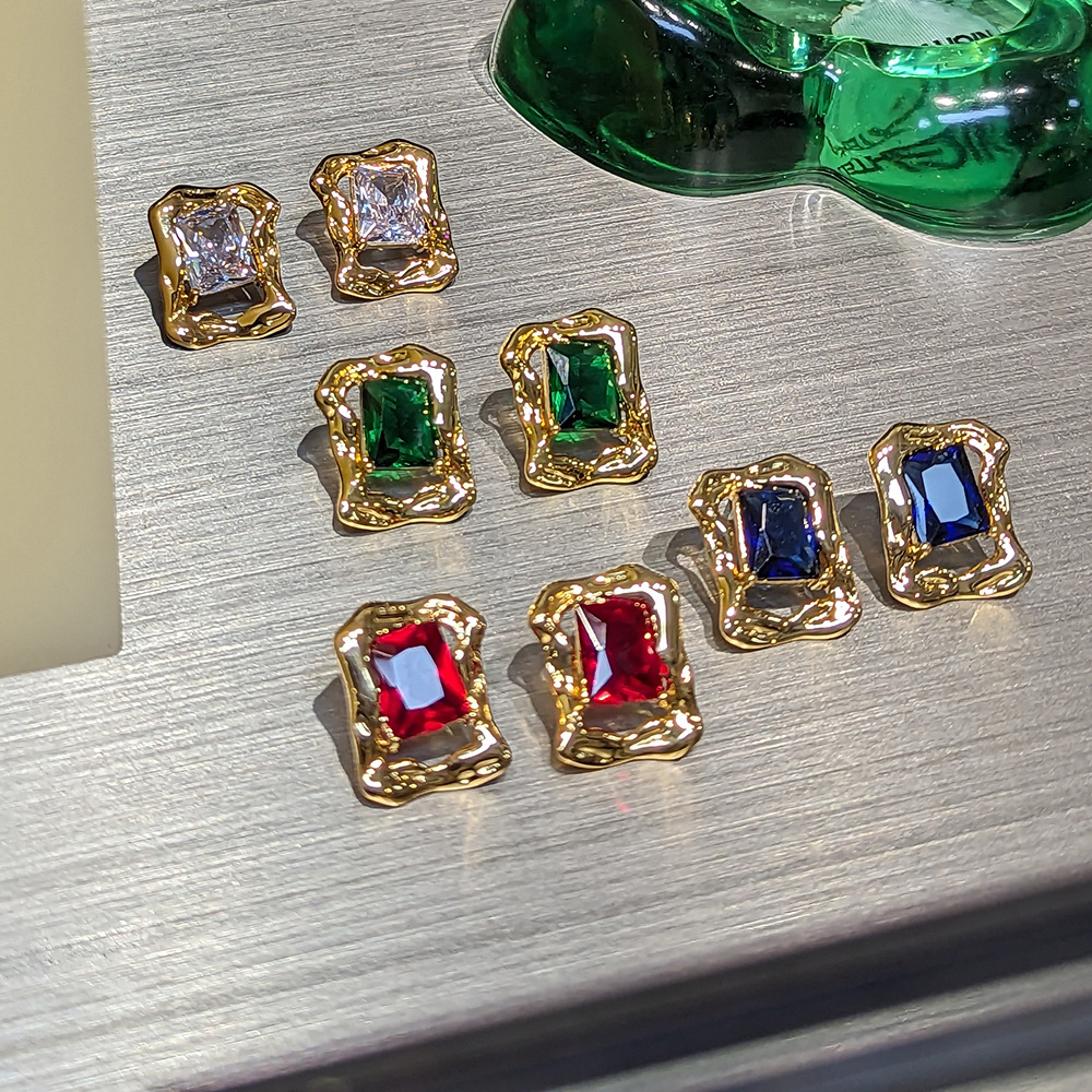 High-Sensitivity Colored Glass Geometric Rectangular Hollow Earrings