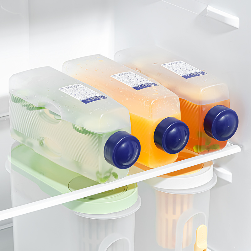 Japanese refrigerator cold water jug, household cold drink bottle, large capacity, high-temperature resistant, summer beverage container