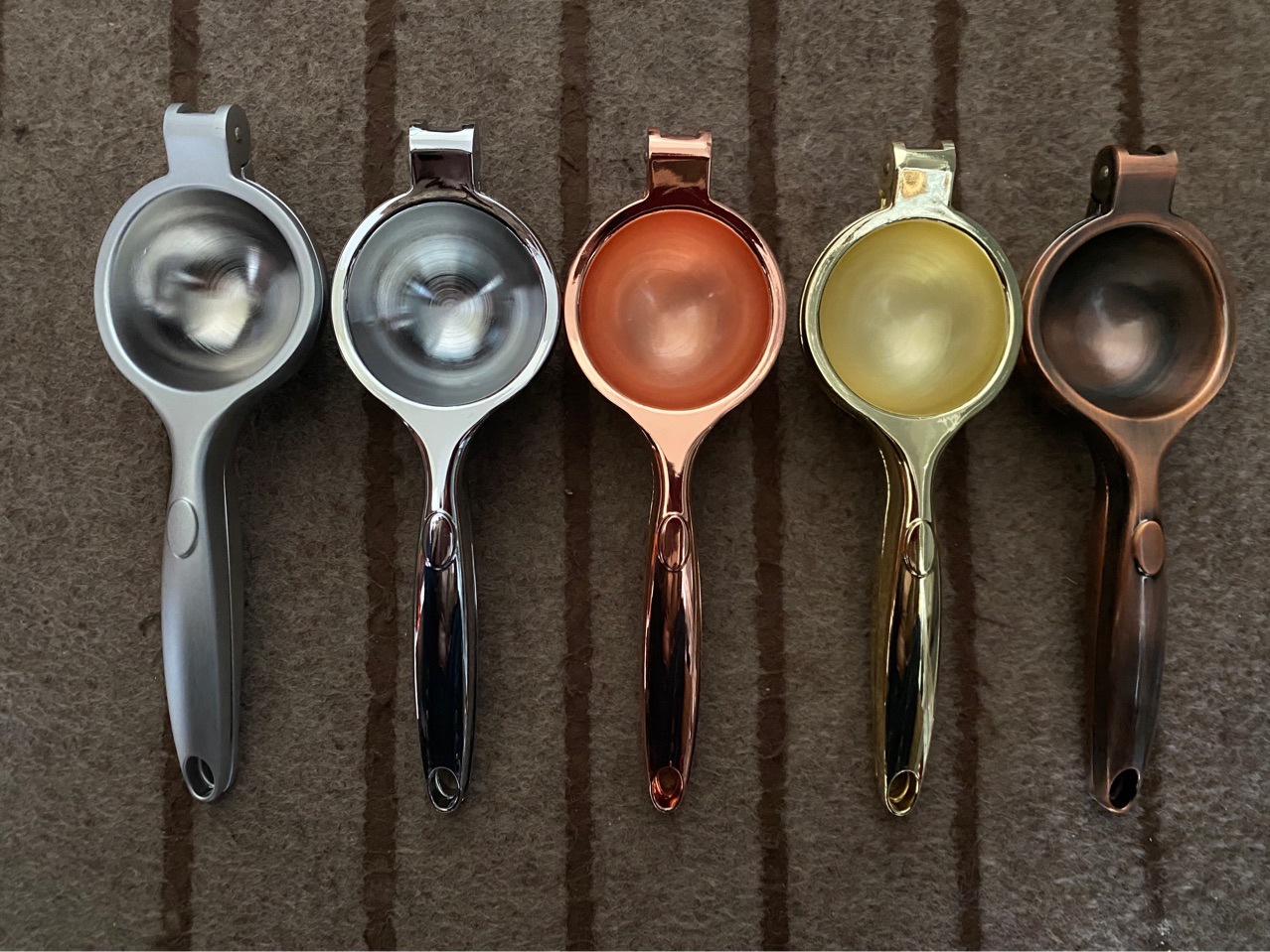 Manual Lemon Squeezer Lemon Juicer Stainless Steel Color Bronze Color Rose Gold Color