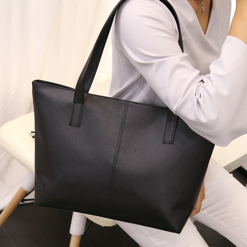 Large capacity commuting simple tote bag soft square horizontal bag new women's hand shoulder bag