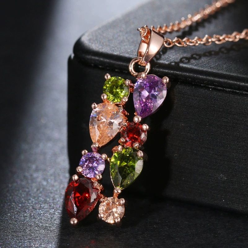 Rose gold colored gemstone zirconia necklace for women, collarbone chain pendant jewelry