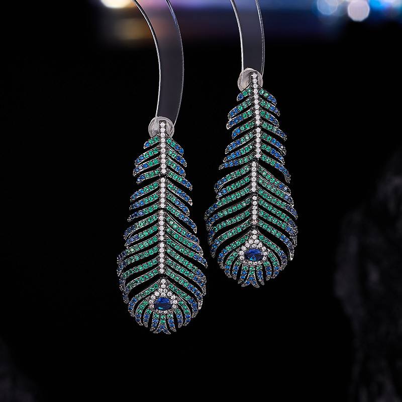 Heavy Craft Luxury Zircon Peacock Feather Earrings Long Tassel s925 Silver Needle Elegant Earrings for Women