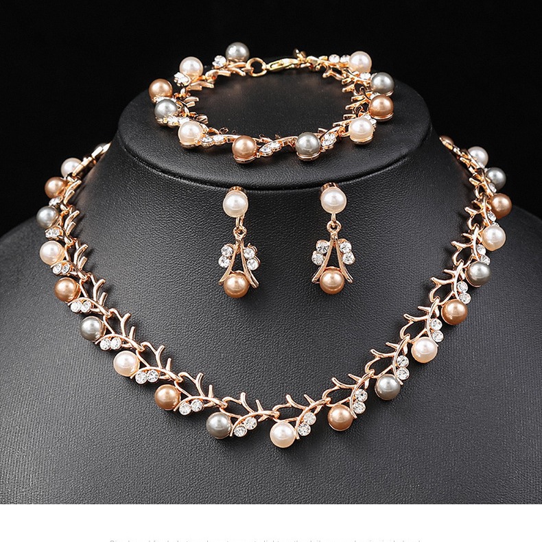 Pearl Necklace Earring Set Bride Dress Accessories Fresh Alloy Electroplated Three-Piece