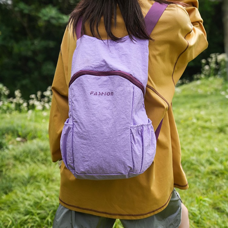 Simple Lightweight Outdoor Backpack Water-Resistant Commute Camping Travel Backpack