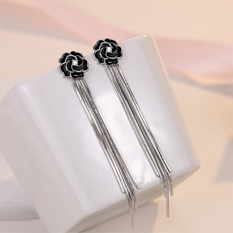 Black rose earrings, long tassel earrings, new flower earrings