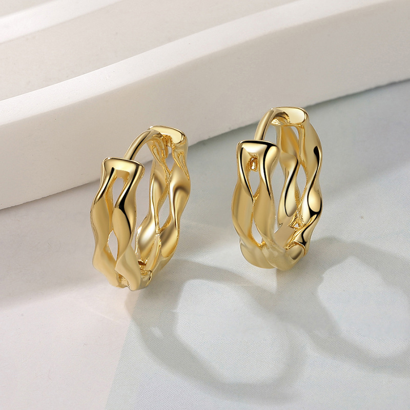 Hollow Mobius silver earrings, simple new twisted gold earrings