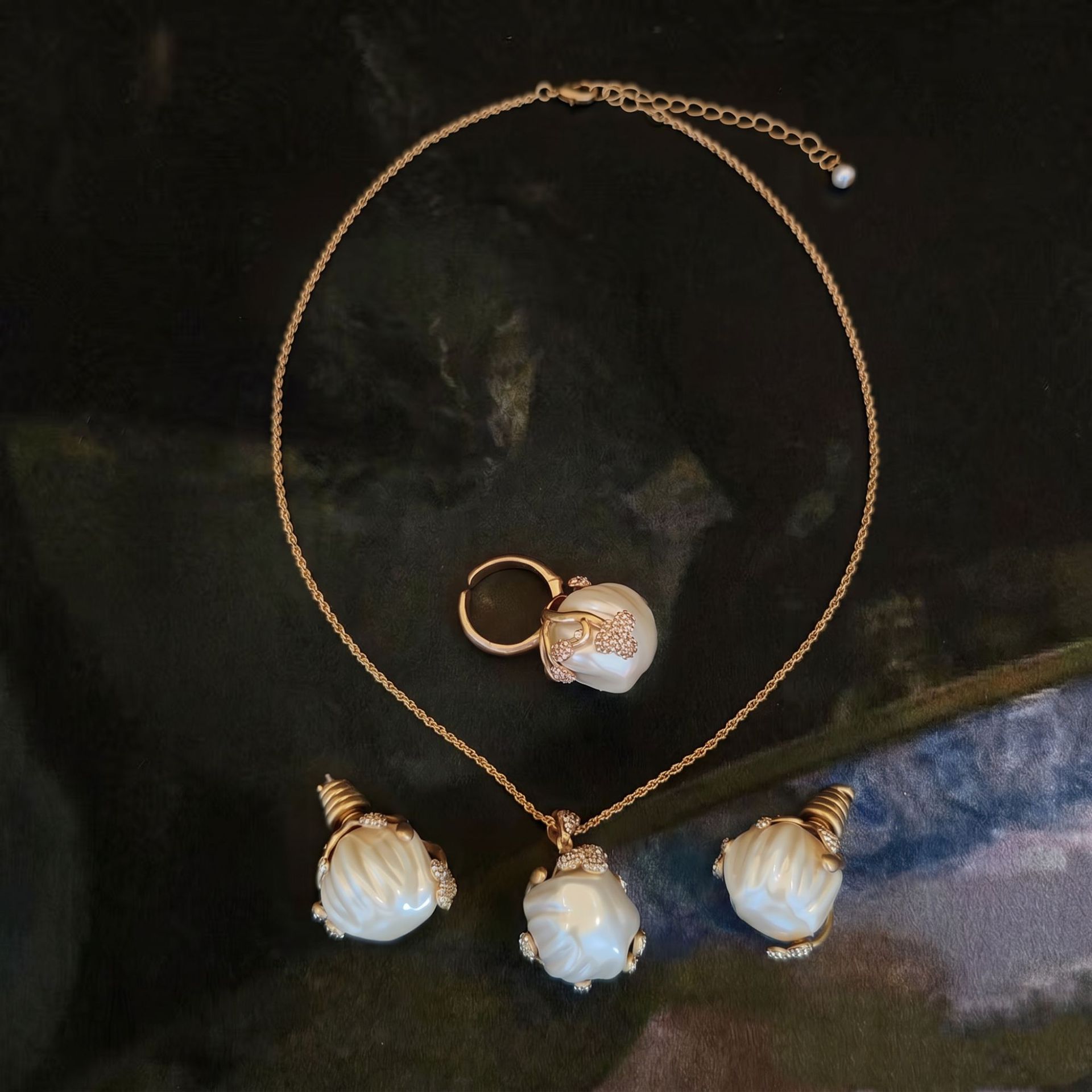Brass inlaid baroque pearl bud earring ring set 2024 autumn winter baroque pearl