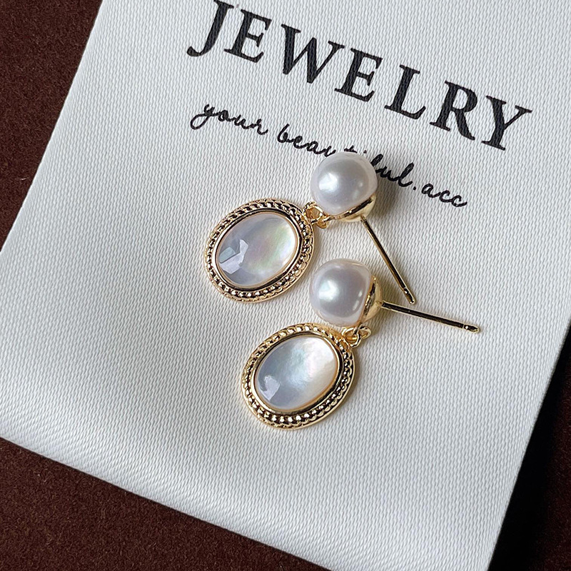 Natural Freshwater Pearl Earrings S925 Silver Needle Women Niche Earrings Mother-of-Pearl Ear Studs
