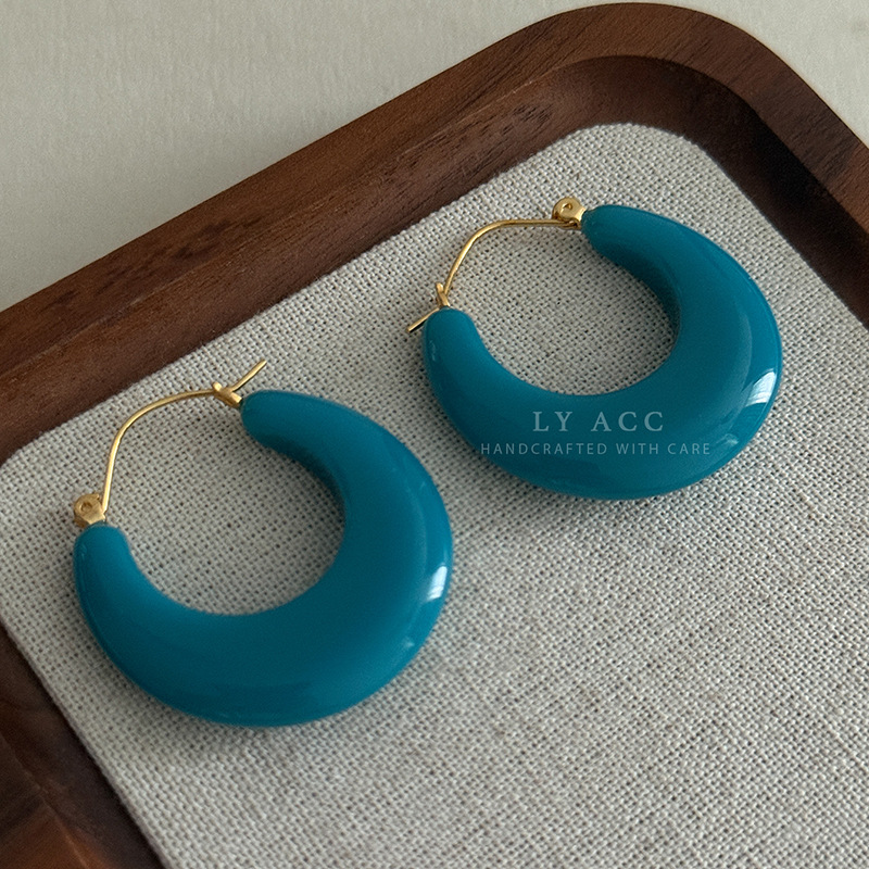 Small Fresh Semi-Circular Stud Earrings Candy Color Daily Commuter Earrings