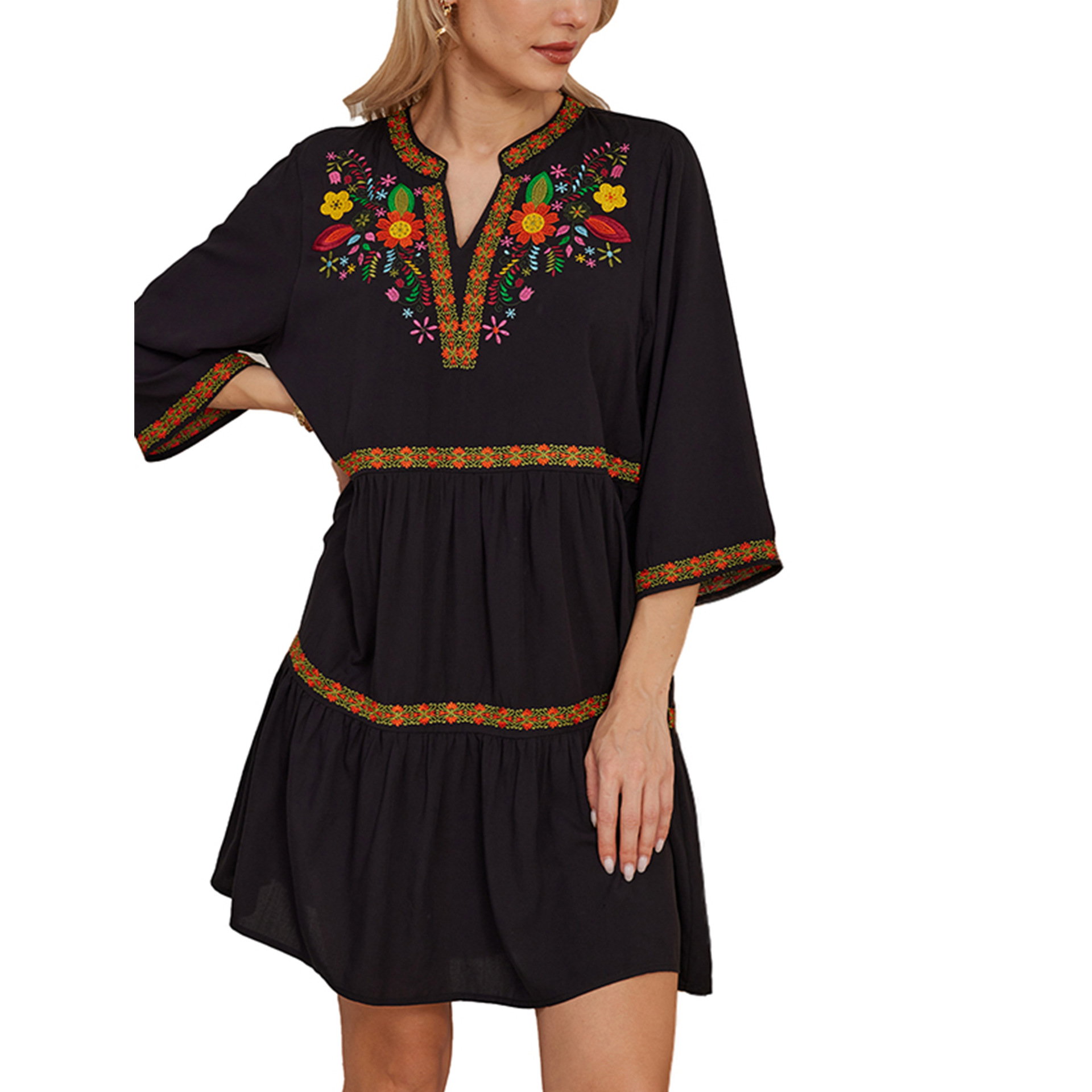 Embroidered casual dress independent station