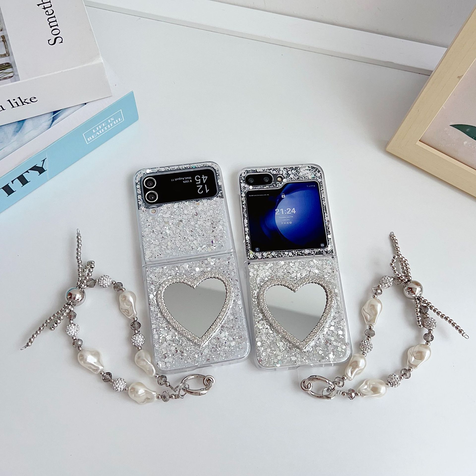 Glitter powder mirror compatible Galaxy zflip 8/7/6/4 phone case Samsung 5th generation folding protective case chain